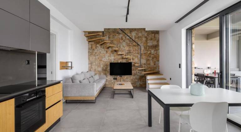 Villa with grill, garden & private pool | Suitable for remote work — photo 2