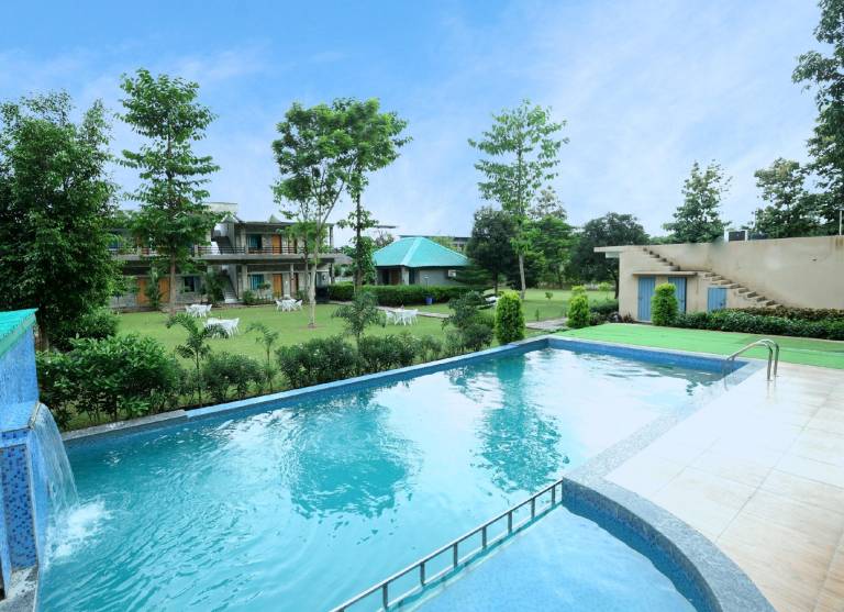 Aranya Resort & Suites By Shivaneel Hospitality in Kaladhungi