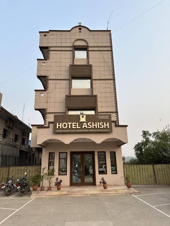 HOTEL ASHISH in Solan