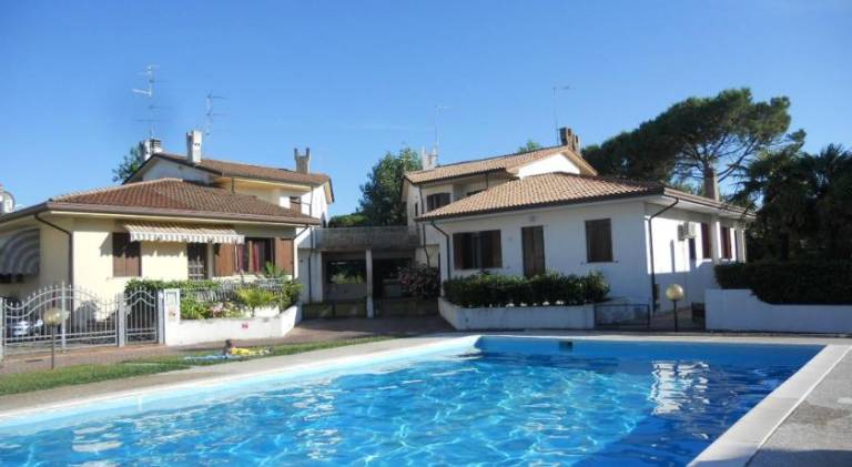 Vacation home with pool | Close to the beach | Pets allowed in Caorle
