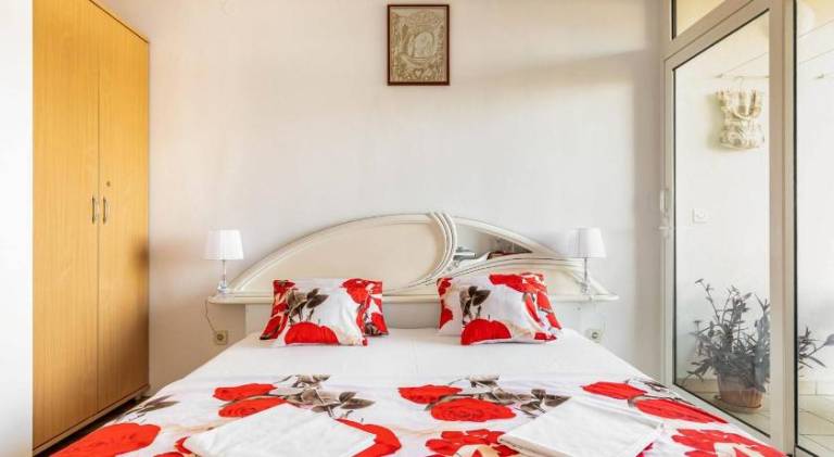 Apartment | Close to Gregory of Nin | Pets are welcome in Split