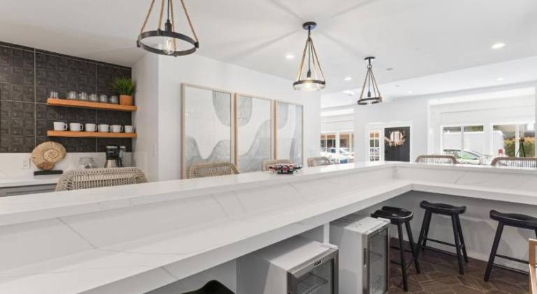 Ample house | Perfect for remote work | Pets allowed — photo 4
