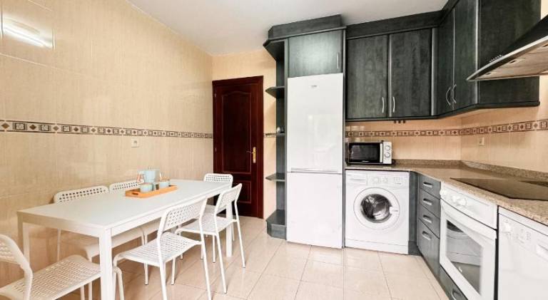 Rental apartment with 2 rooms for 5 persons — photo 2