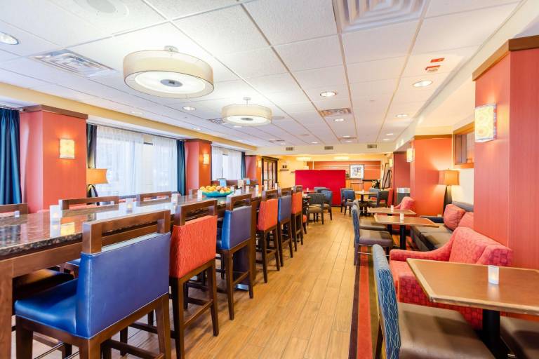 Hampton Inn Rochester — photo 3