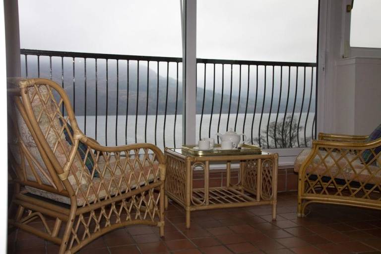 Ample lodge | Pets are welcome — photo 5