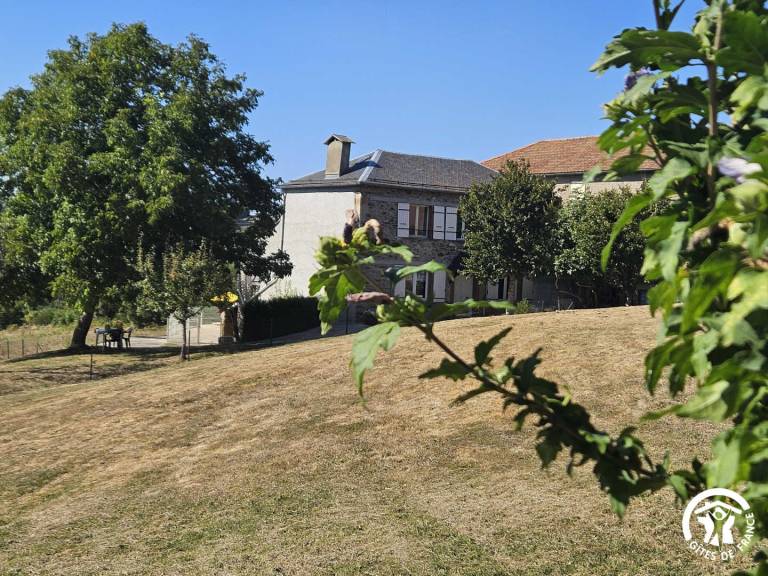 Gite with patio & private pool | Pets allowed — photo 3