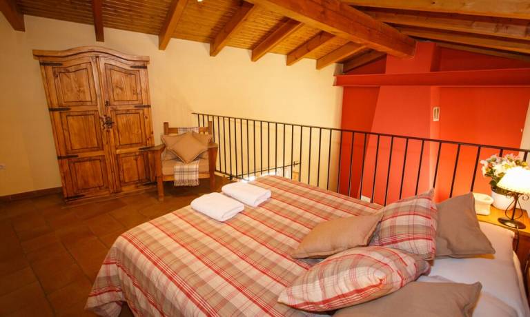 Casa La Serna del Monte