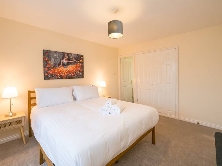 Fully equipped big house with fast internet, garden & patio | Pet-friendly — photo 2
