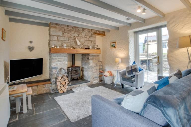 2 Bed in Llanmadoc oc hh469