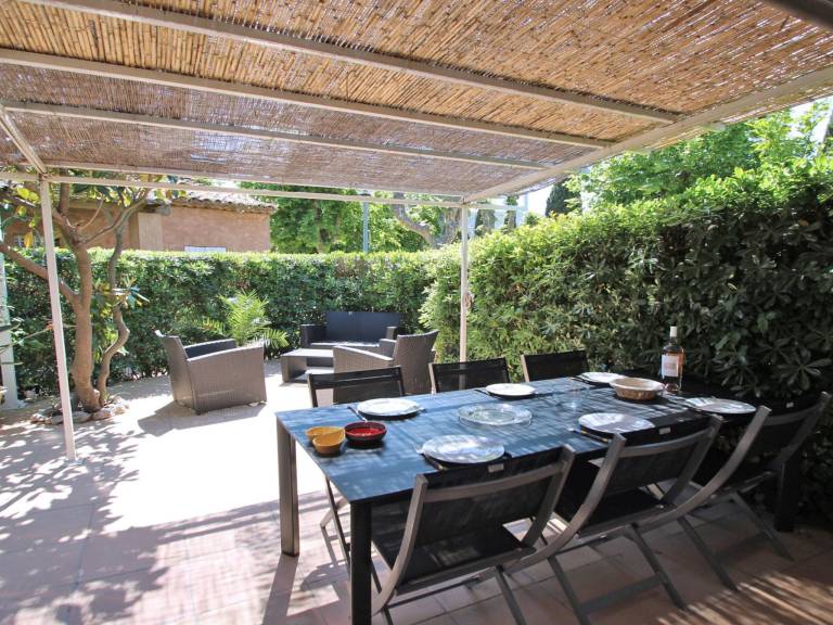 Maison T4 - 6 Pers - Climatisation - Jardin in Sainte-Maxime