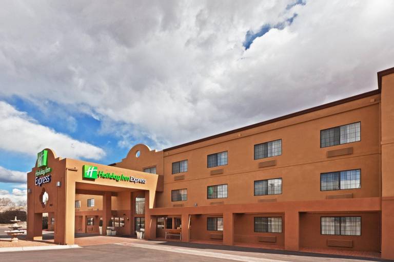 Ramada by Wyndham Santa Fe in Santa Fe