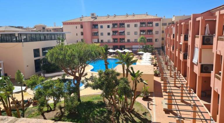 Wonderful holiday apartment with yard, patio & private pool | Close to the beach | Dogs allowed — photo 3