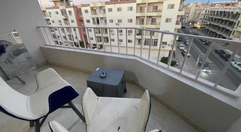Holiday apartment with pool — photo 5