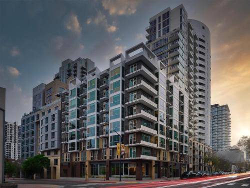 The Margot Hotel San Diego Gaslamp Quarter Outset by Hilton