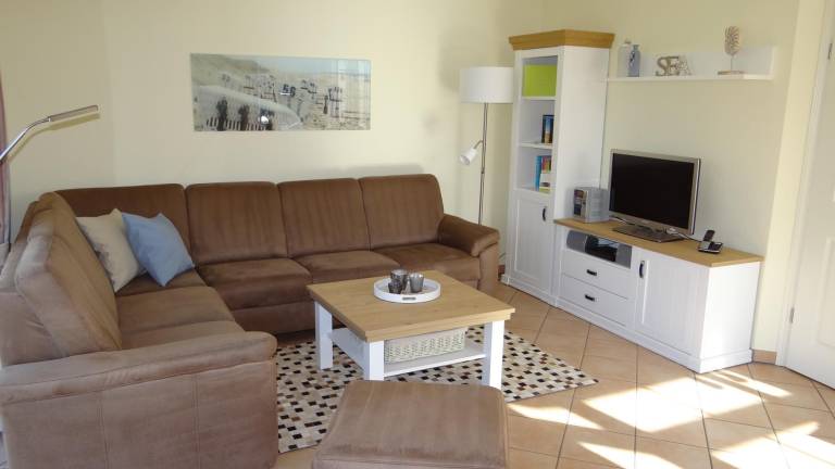 Family-friendly charming house with patio & garden | Dogs allowed — photo 2