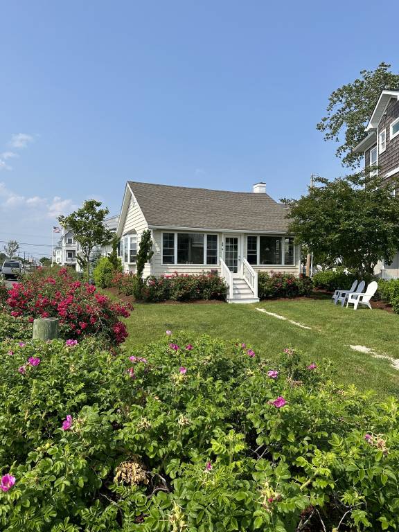 House  Point Pleasant