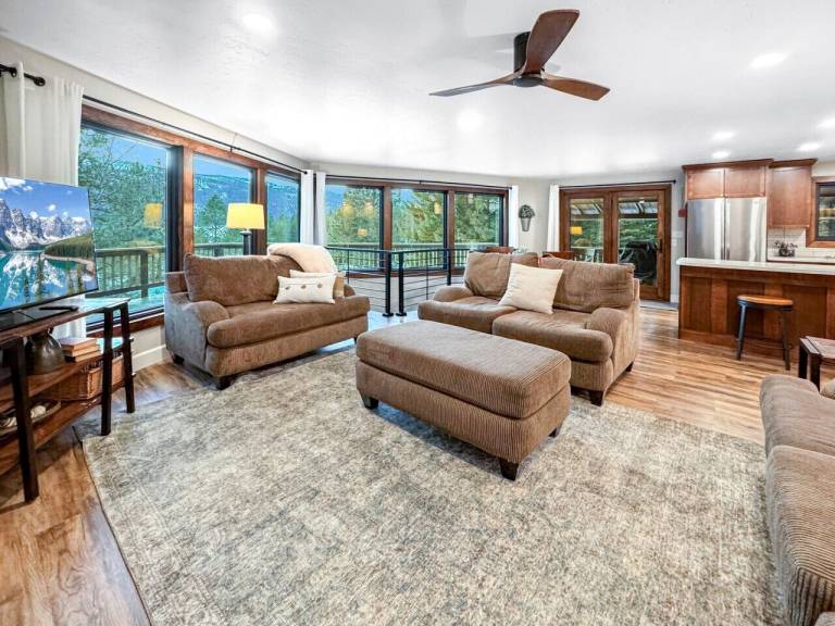 Cabin Cascade