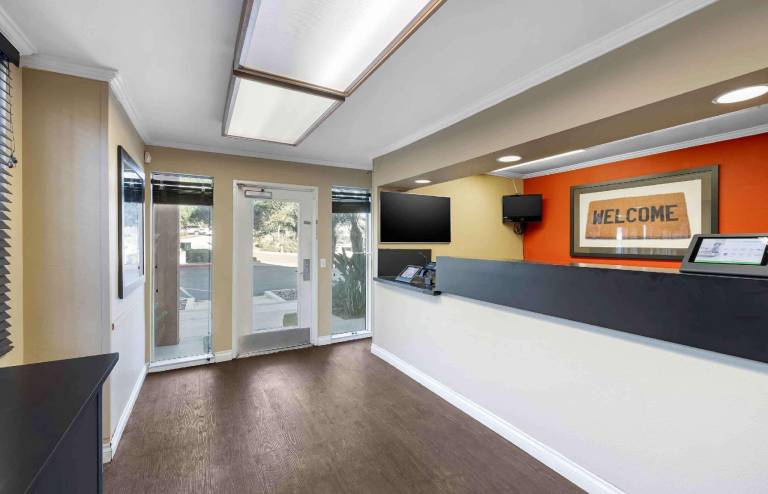 Extended Stay America Suites - San Diego - Fashion Valley — photo 2