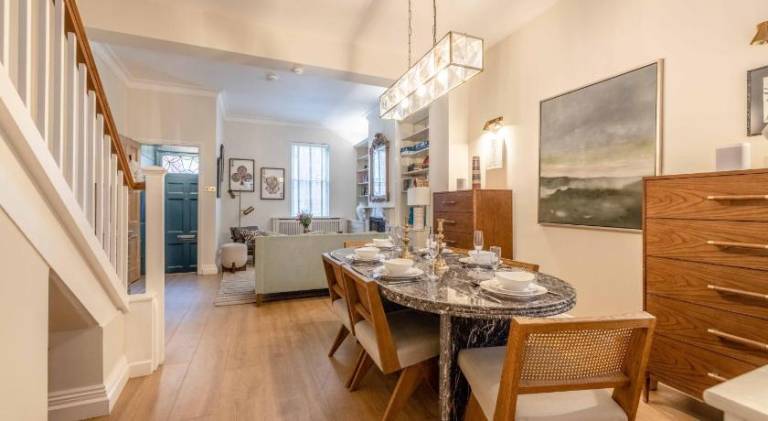 Vacation home with garden | Dogs allowed in Windsor