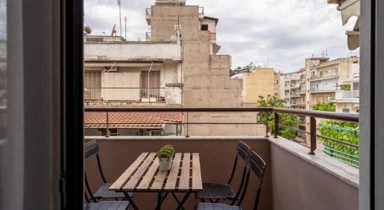Rental apartment | Next to Church of the Holy Apostles — photo 5