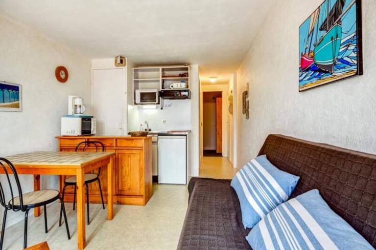 Beautiful holiday apartment with patio | Pets allowed — photo 3