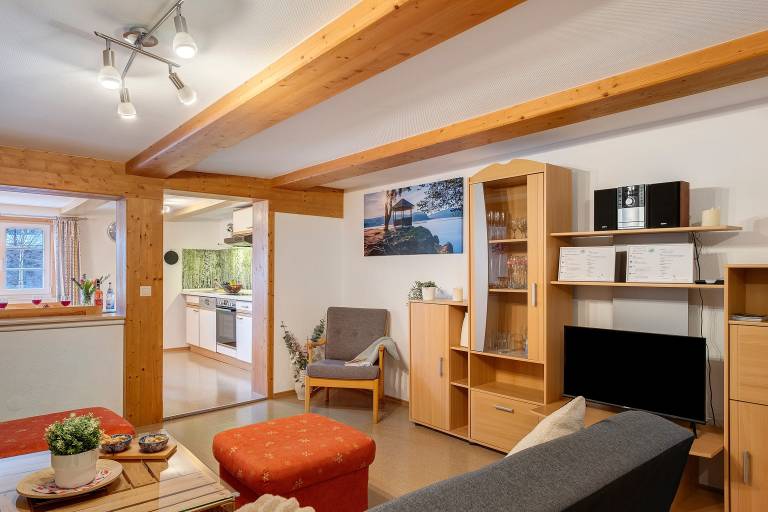 Family-oriented rental apartment with patio, garden & grill | Garden view | Pet-friendly in Hinterzarten