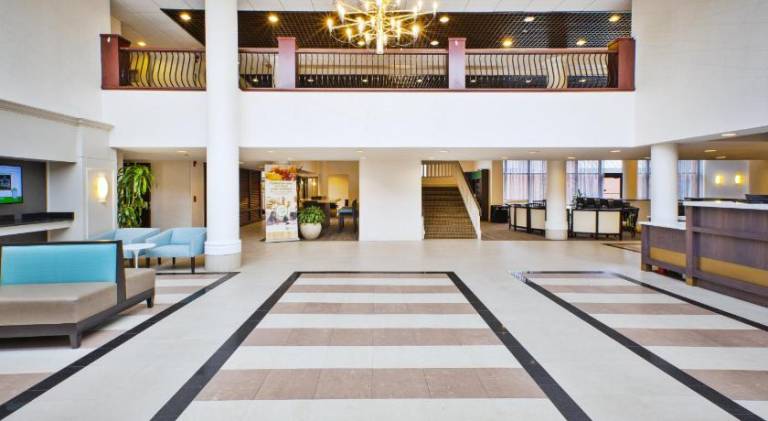 Holiday Inn Washington-Dulles International Airport By IHG — photo 4