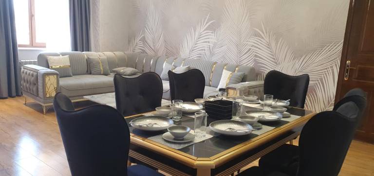 Apartment | Near Baku Boulevard | Perfect for remote work | Dogs allowed — photo 3
