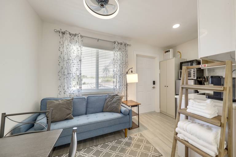 Dog-Friendly Unit w/ Pool Access in Pompano Beach! — photo 4
