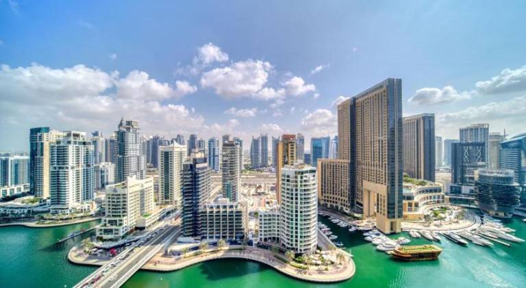 Amazing Marina View - Near the Beach! in Abu Dhabi