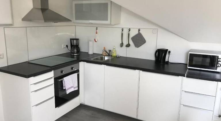 Rental apartment with 3 rooms for 6 persons — photo 4