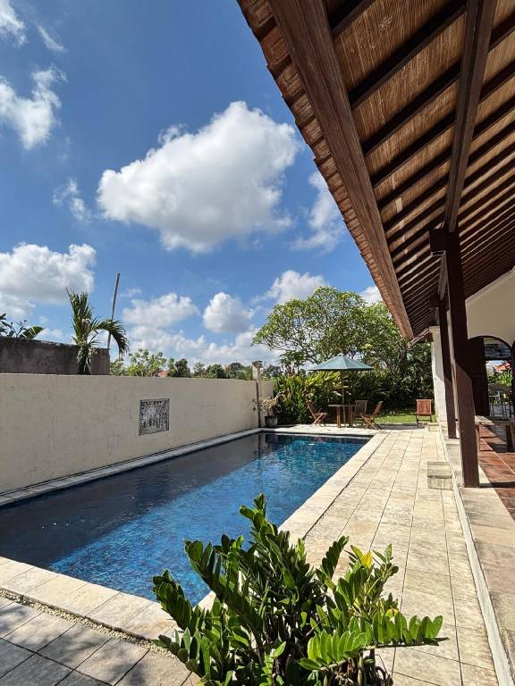 Villa with pool, yard & barbecue | Perfect for remote work — photo 3