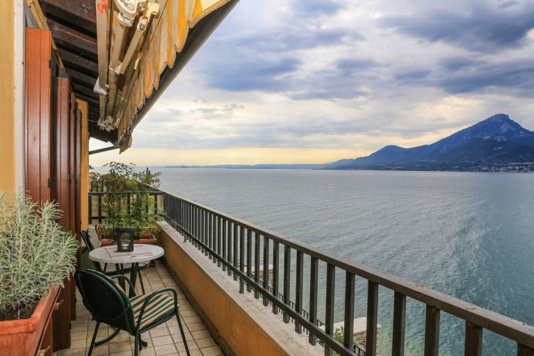 Holiday apartment with terrace — photo 3