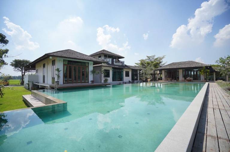 Vacation home with 5 rooms for 10 persons in Ayutthaya