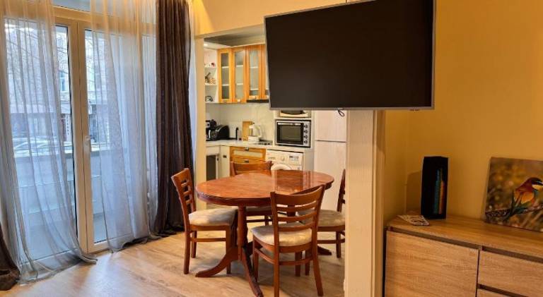 Apartment with 1 room for 6 persons — photo 2