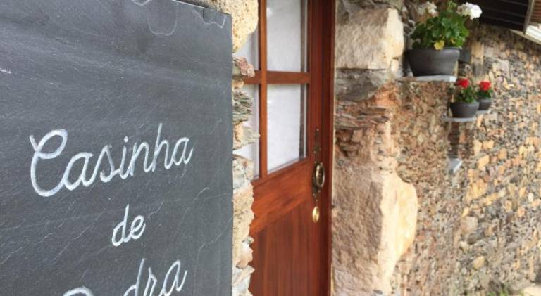 Vacation home with patio & BBQ in Coimbra