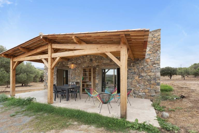 Ferienhaus mit Hund in Palasca, Korsika fuer max. 4 Personen
