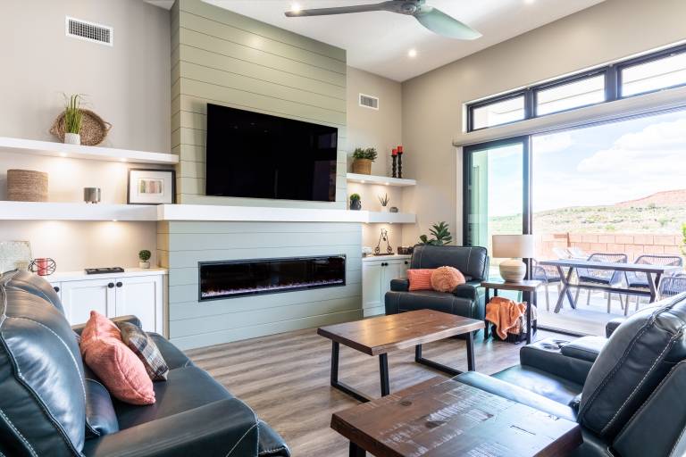 Family-friendly beautiful house with jacuzzi & barbeque | Mountain view | Perfect for remote work | Dogs allowed — photo 4