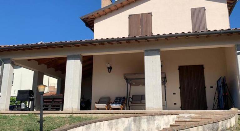 Vacation home with terrace, BBQ & pool — photo 3