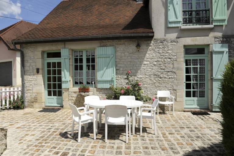 Gite with terrace & barbeque | Pets allowed — photo 2