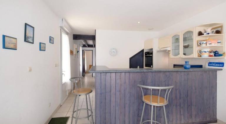 Rental apartment with terrace — photo 4