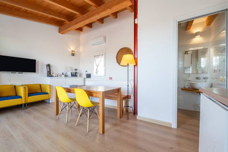 Apartment 'La Terrazza Di Bea - Centro Storico' with Sea View, Wi-Fi and Air Conditioning — photo 5