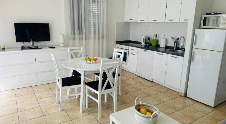Lovely rental apartment with terrace | Pet-friendly — photo 4