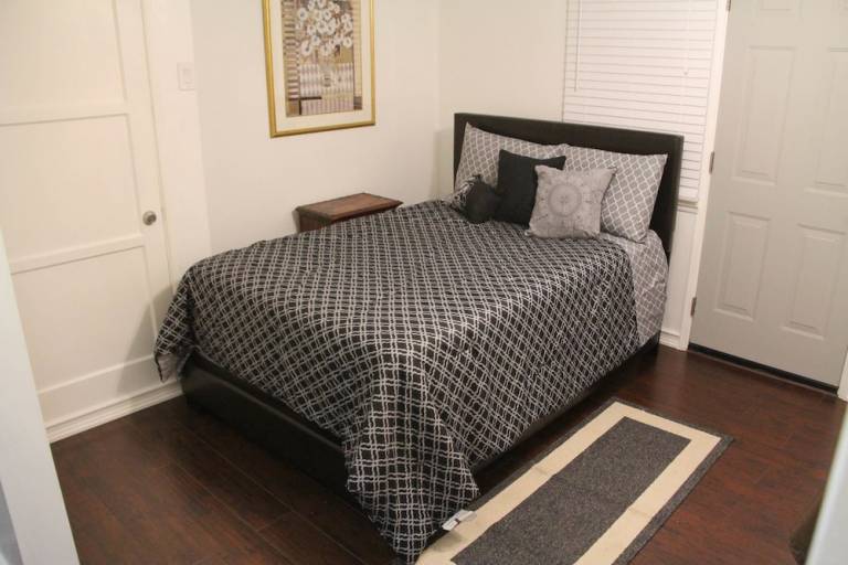 Bed & Breakfast Reseda