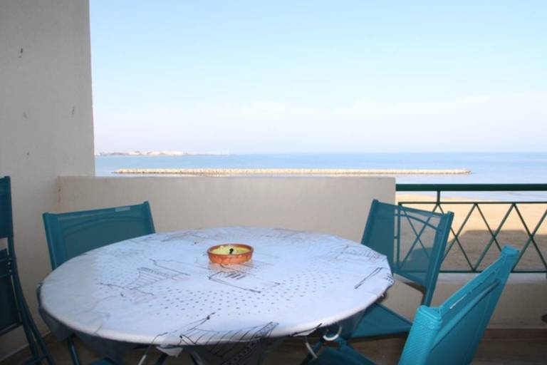 Apartment with terrace | Beach view — photo 5