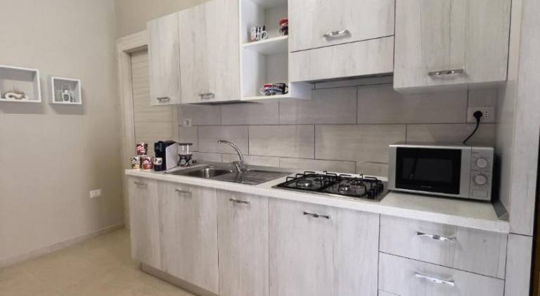 Apartment with 1 room for 4 persons — photo 4