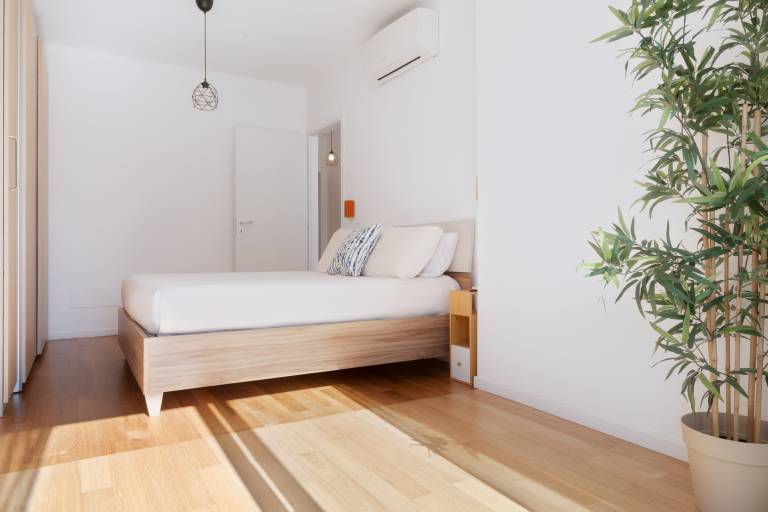 Apartment with patio | City view — photo 3