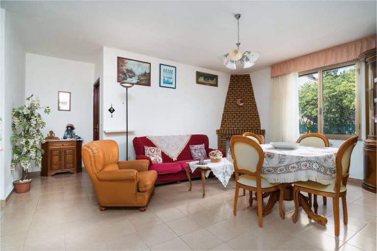 Charming vacation home with patio & yard | Dogs allowed — photo 2