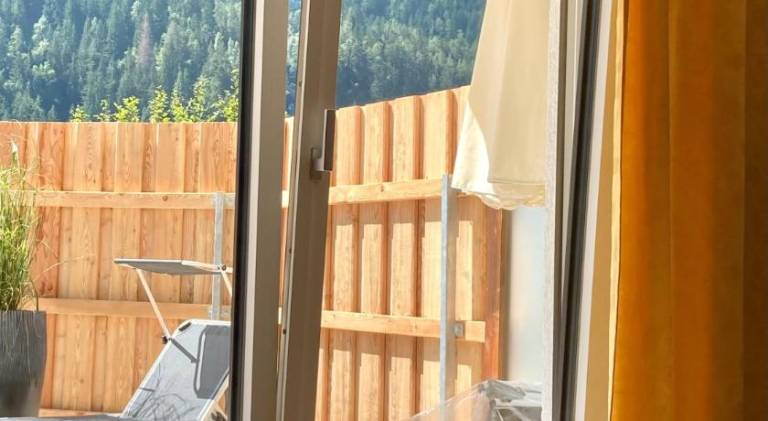Rental apartment with 2 rooms for 6 persons — photo 3