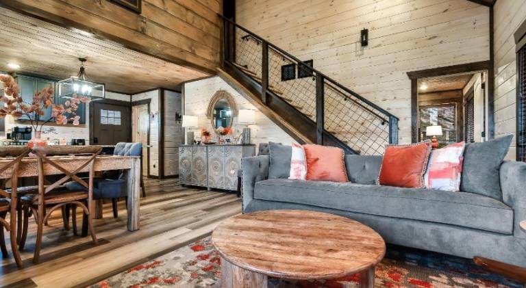 House with terrace, grill & hot tub — photo 4